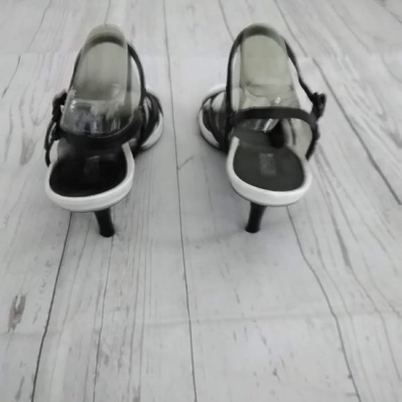 Kenneth Cole Sandal - Picture 6 of 16